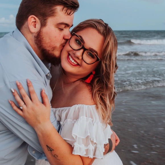 Meet your Posher, Marissa - Picture 3 of 4